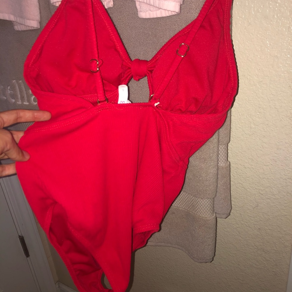 RED ONEPIECE BATHING SUIT SWIMWEAR - Picture 3 of 4